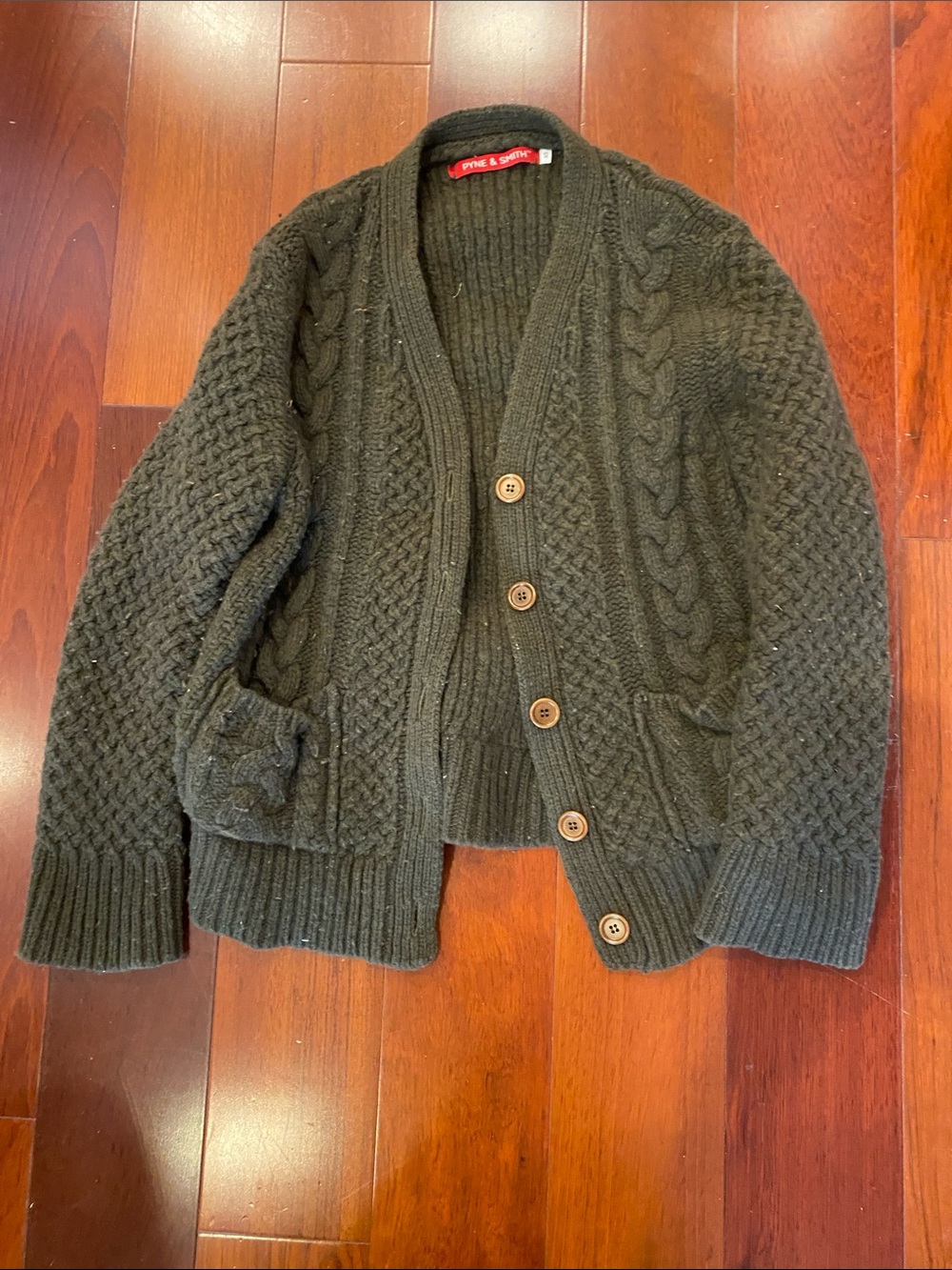 Pyne and smith green wool sweater